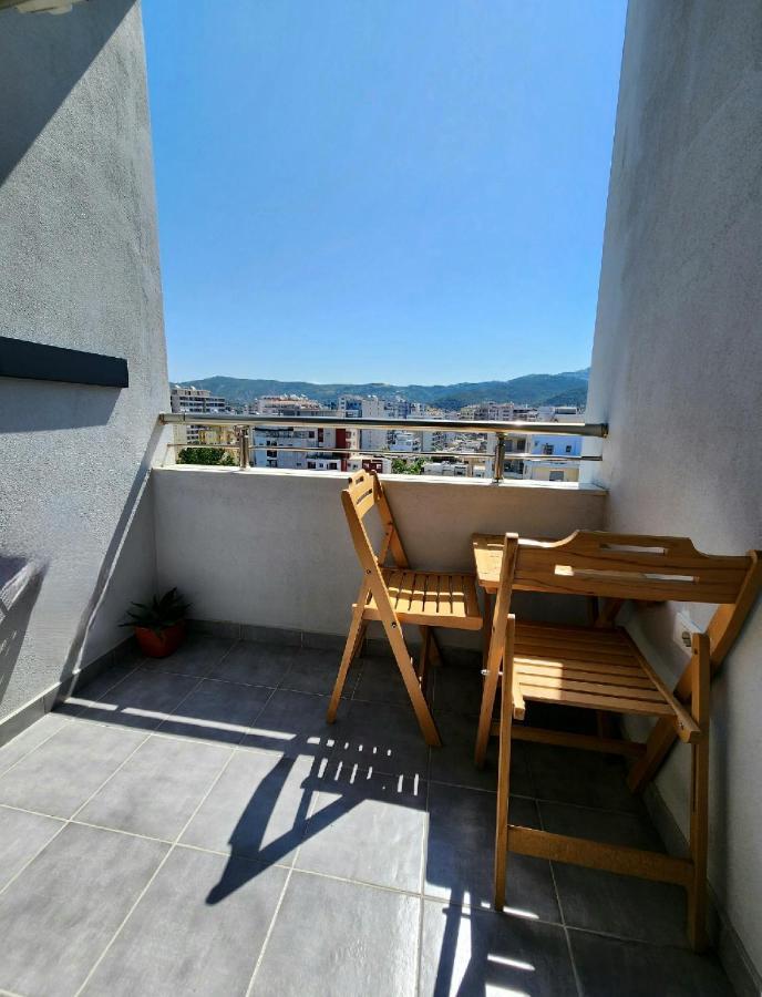 Avalona Apartment 1 Vlore Exterior photo